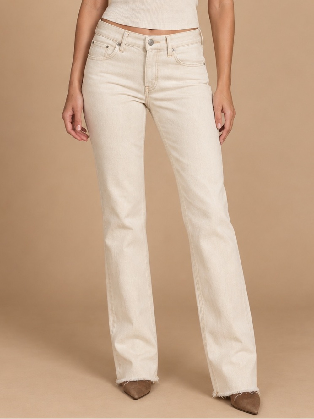 L'AGENCE Low Rise Milana Jeans in French Vanilla (Size 29)